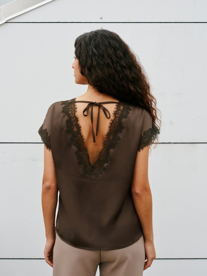 Neo Noir - Benera Heavy Sateen Lace Blouse 170061 - 676 - Dark Brown Bluser 