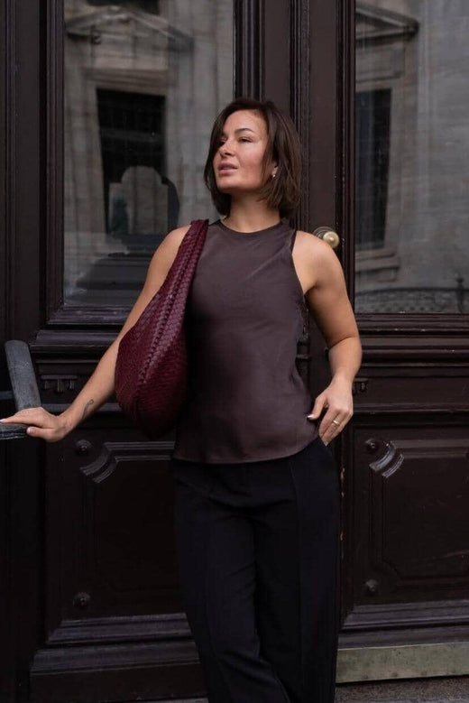Neo Noir - Celina Heavy Sateen Top 167209 - 676 - Dark Brown Toppe 