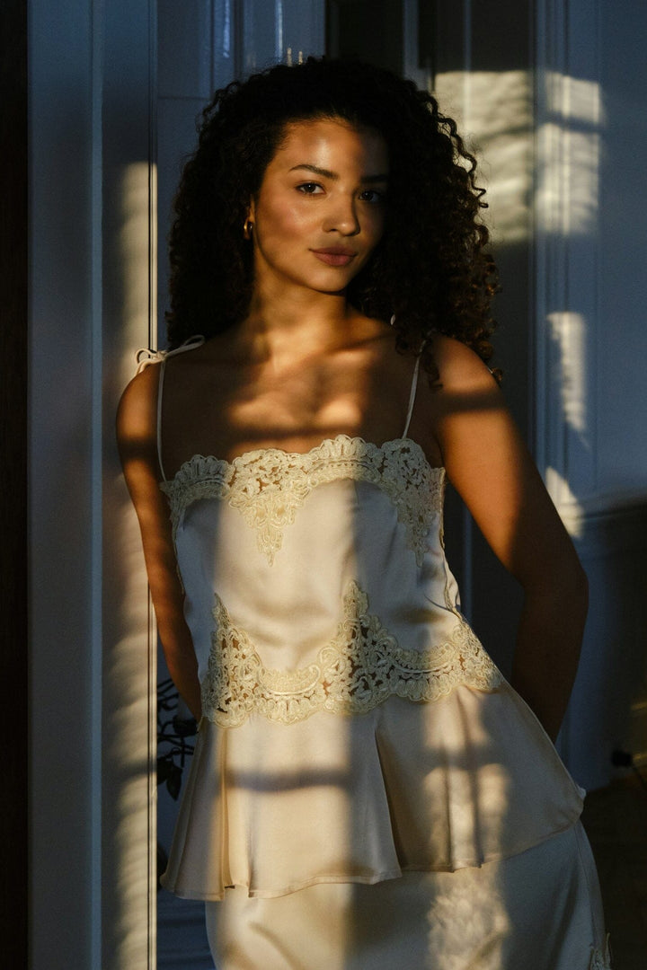 Neo Noir - Kaela Heavy Sateen Lace Top 168290 - 191 - Light Yellow Toppe 