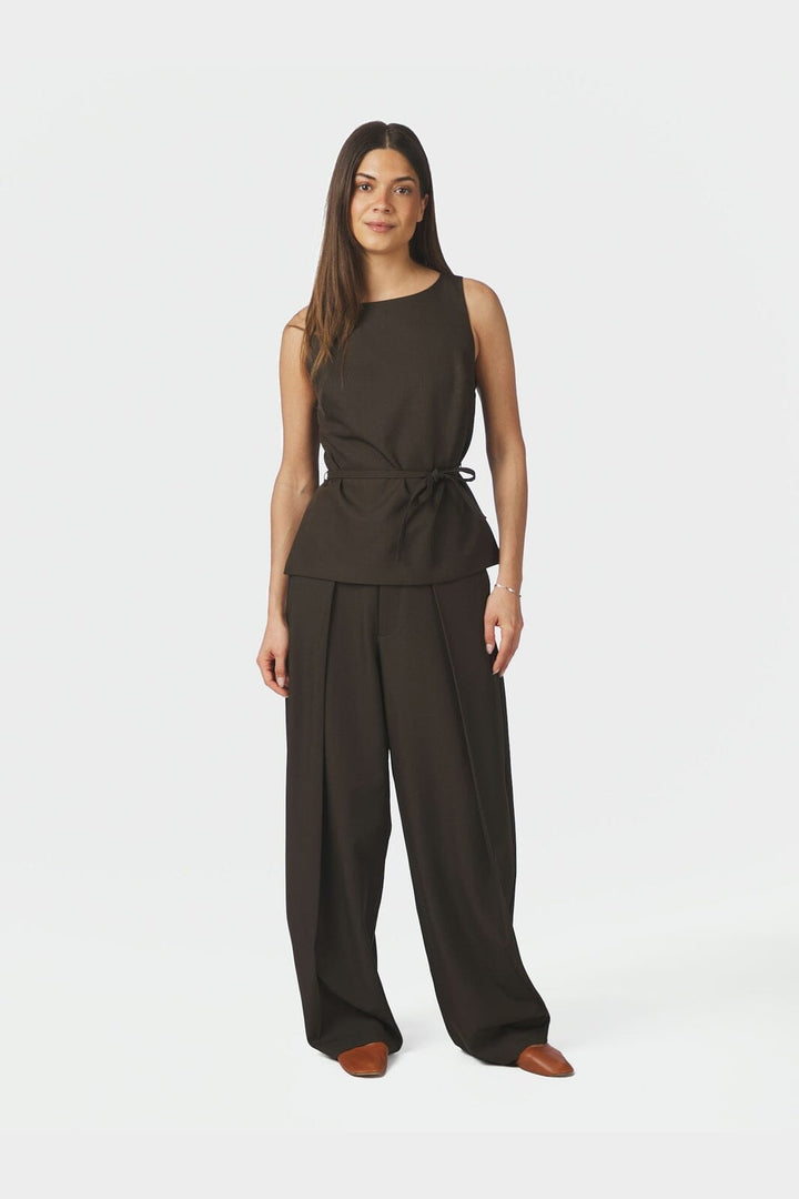 Neo Noir - Lucille Structure Pants 169655 - 676 - Dark Brown