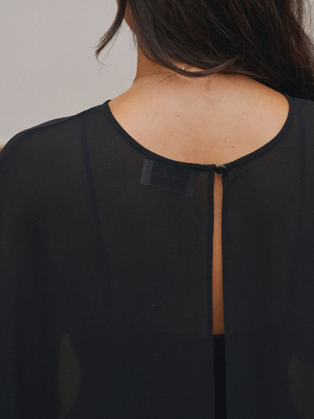 Neo Noir - Manufi Chiffon Cape 170836 - 100 - Black Toppe 