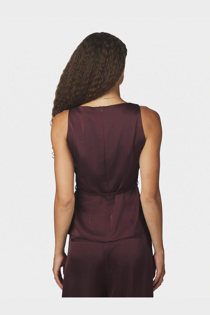 Neo Noir - Nassa Heavy Sateen Top 170235 - 174 - Burgundy