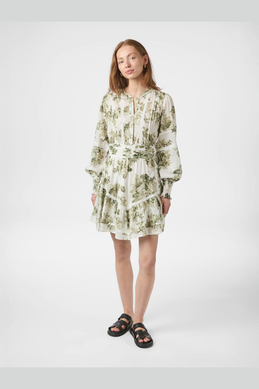 Neo Noir - Roberta Flower Flow Dress 165425 - 340 - Sage Green