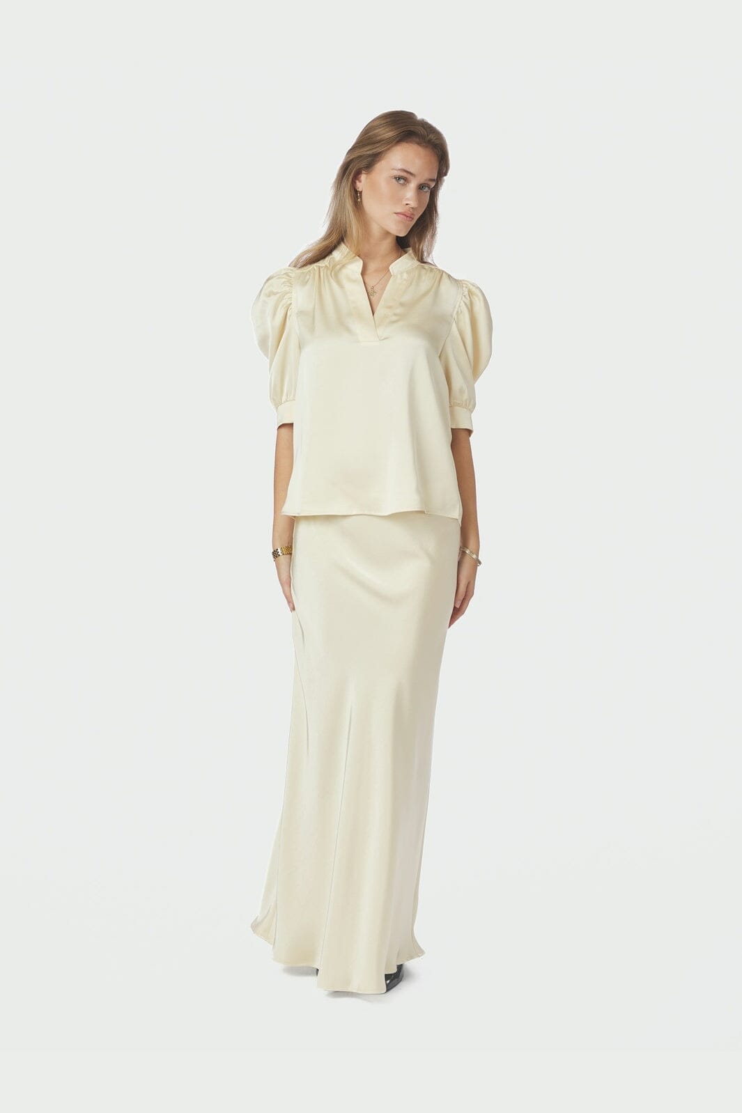 Neo Noir - Roella Heavy Sateen Blouse 162590 - 191 - Light Yellow