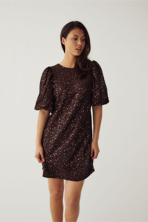 Noella - Pastis Short Dress 11630103 - 674 - Chocolate Kjoler 