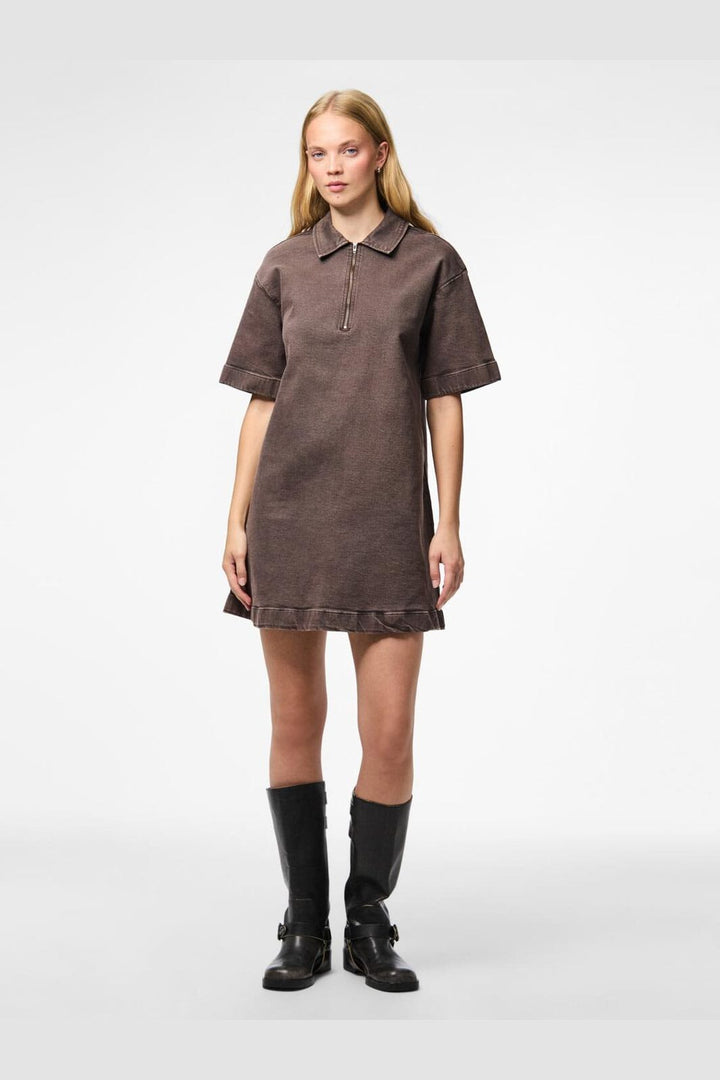 Pieces - Pcselma 3/4 Zip Denim Dress Fsy - 4973772 Hot Fudge