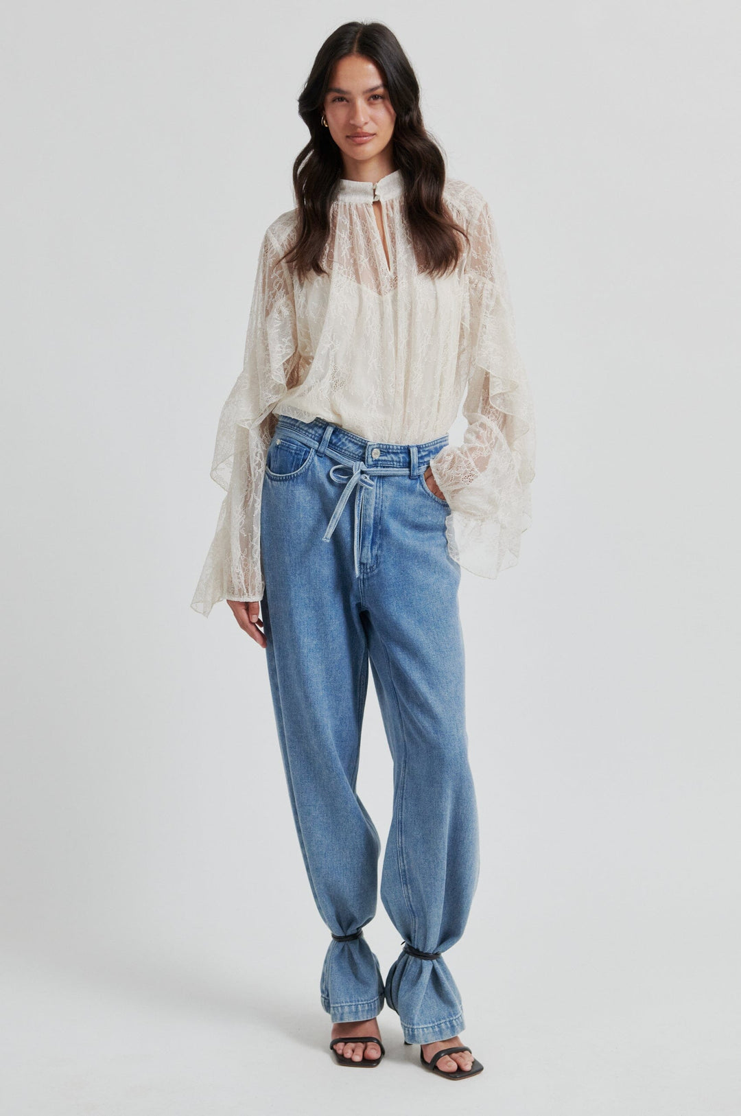 Second Female - Sybell Lace Blouse 60509 - 0512 Soft Beige Bluser 