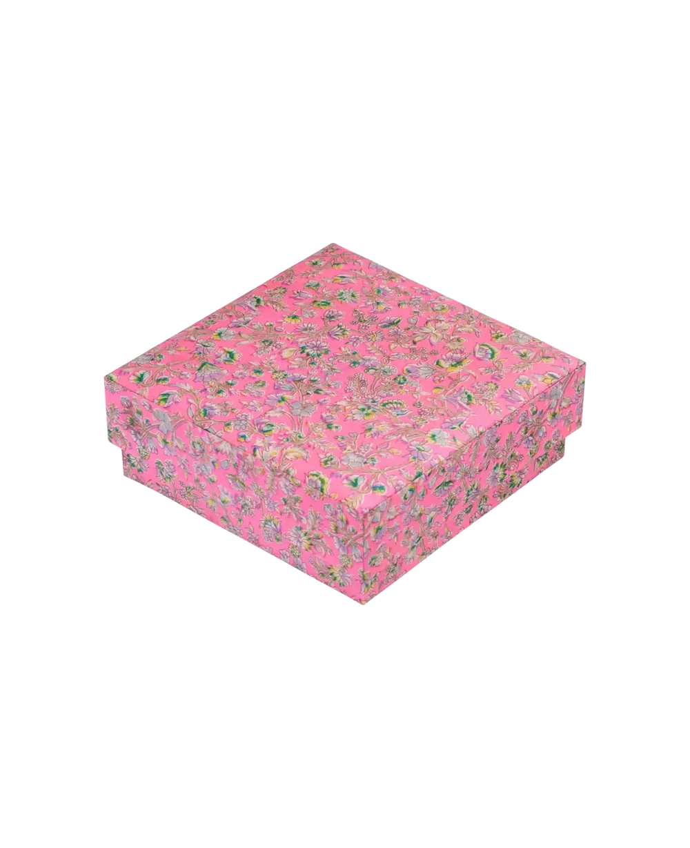 Sissel Edelbo - Sheila Square SILK Box SE 266 - No. 16