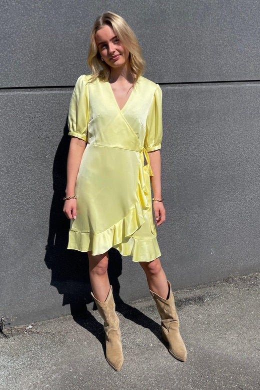 Sisters Point - Givea-Dr 19014 - 602 - Pale Banana Kjoler 