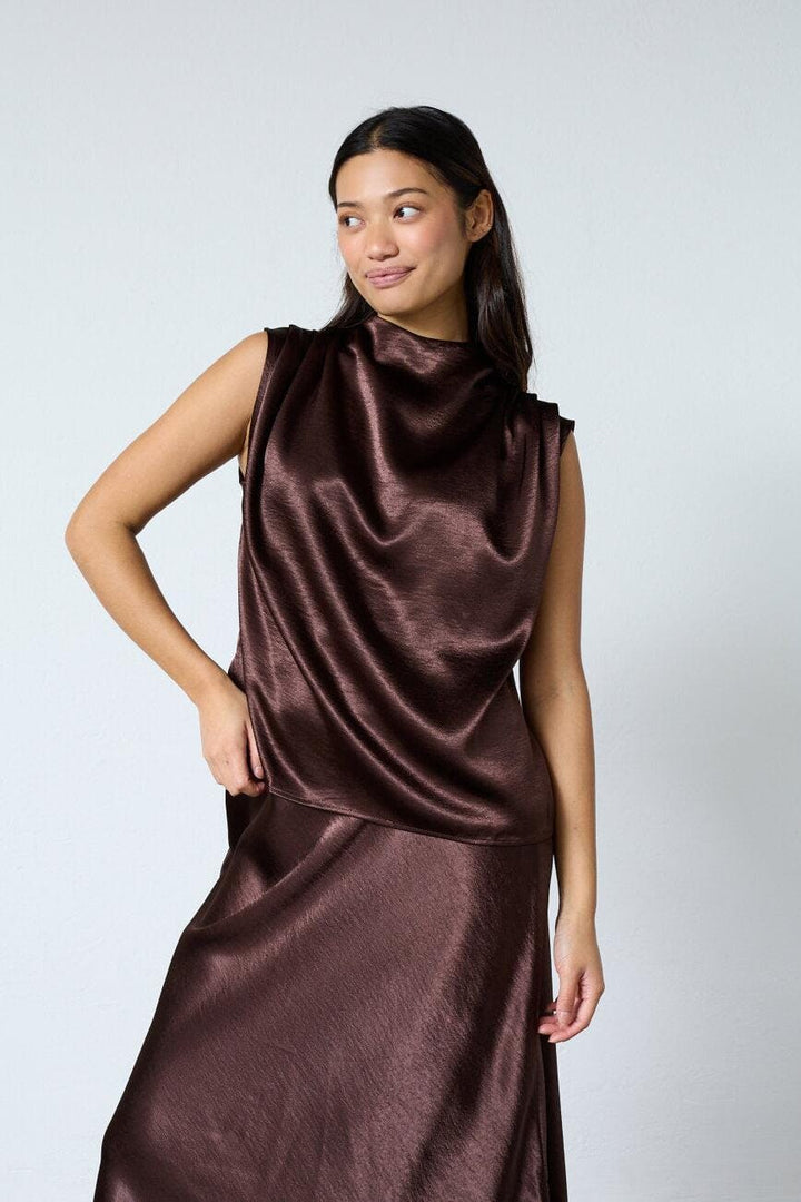 Sisters Point - Guto-Sl1 19614 - 222 - D. Chocolate Toppe 