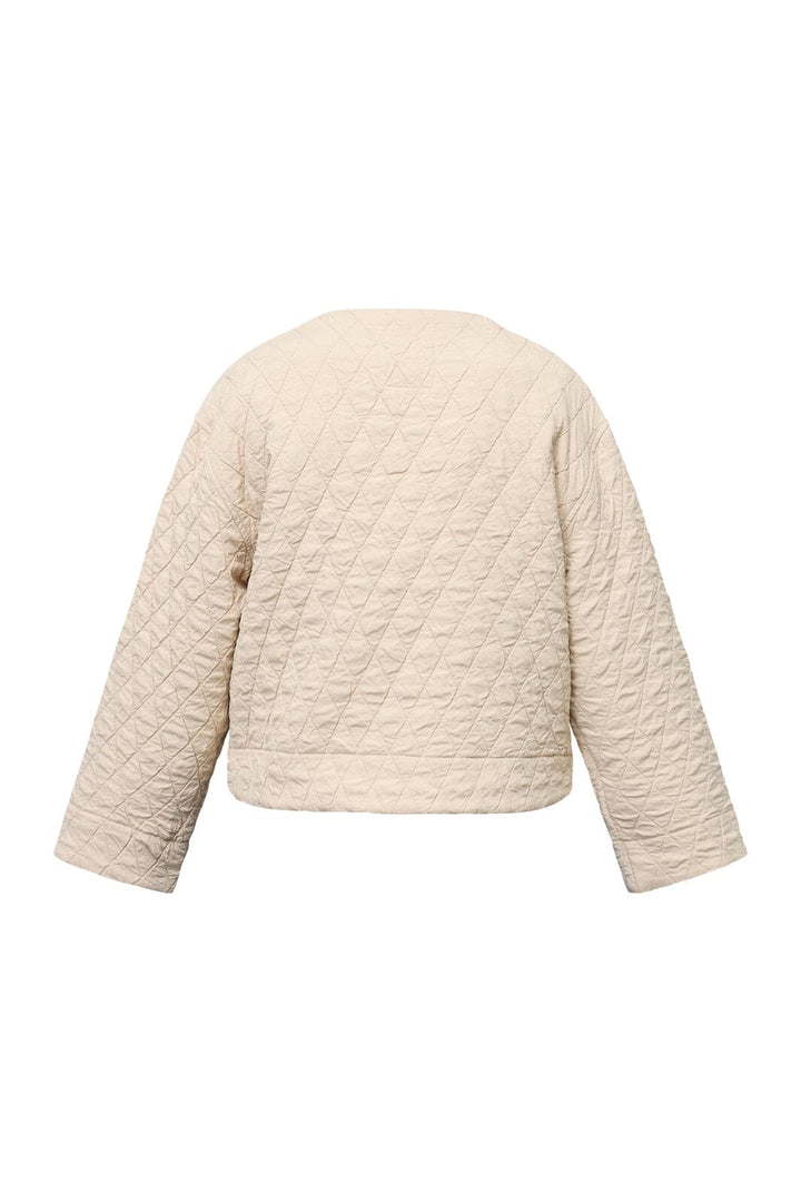 Sisters Point - Lisana-Ja 19700 - 206 - Sandstone