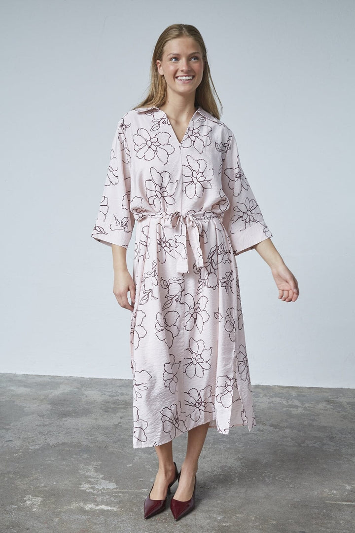 Forudbestilling - Sisters Point - Valya-Dr 19043 - 810 - Rose/Bordeaux