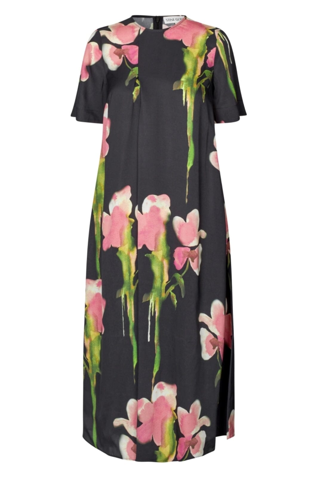 Stine Goya - 2263 Dry Viscose, Flowy Short Sleeve Midi Dresssg-aw25-d164-2263 - Melting Flowers