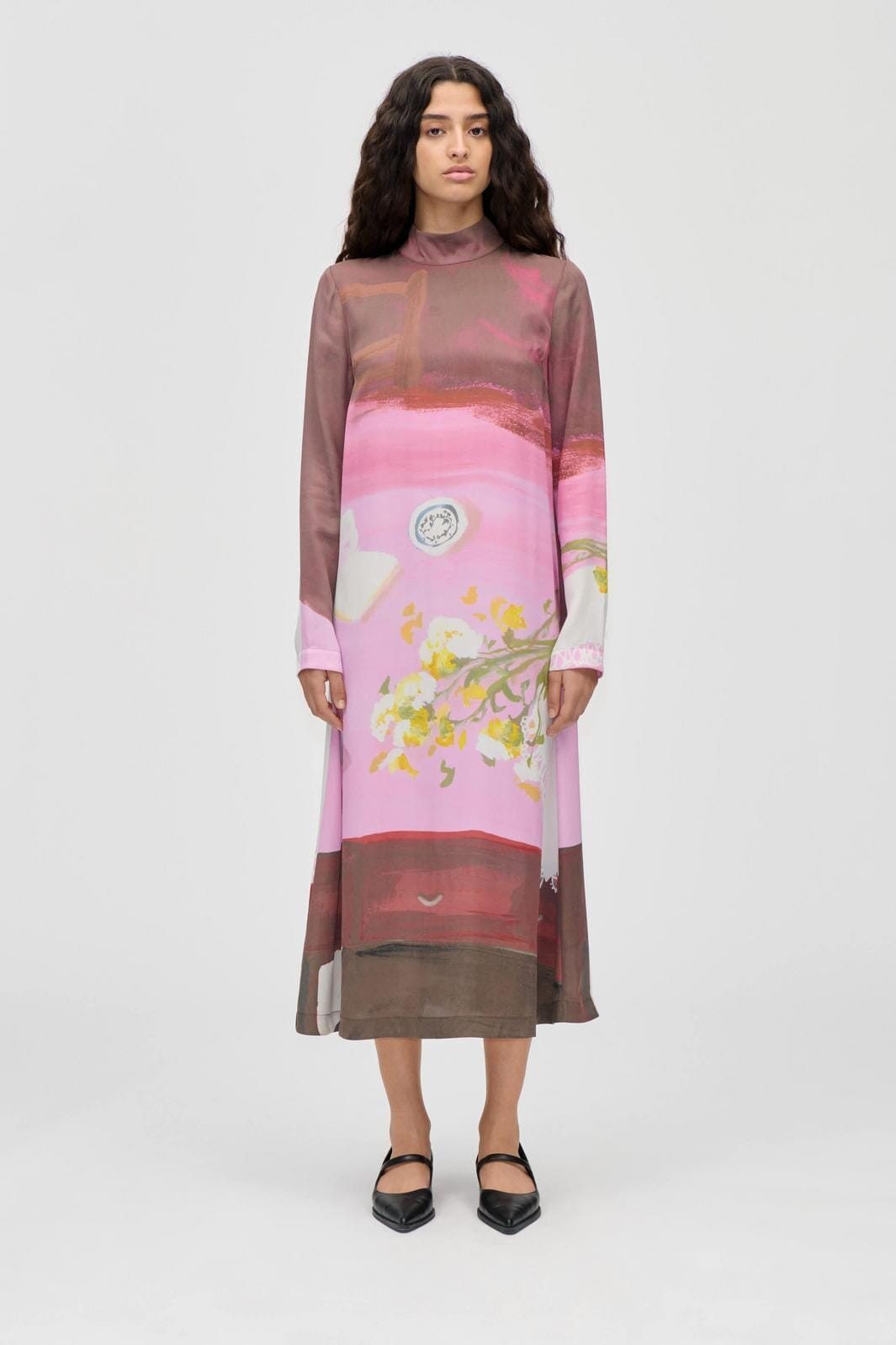 Stine Goya - 2263 Dry Viscose, Long Sleeve Midi Dresssg-ps26-d017-2263p - Five Resolutions Kjoler 
