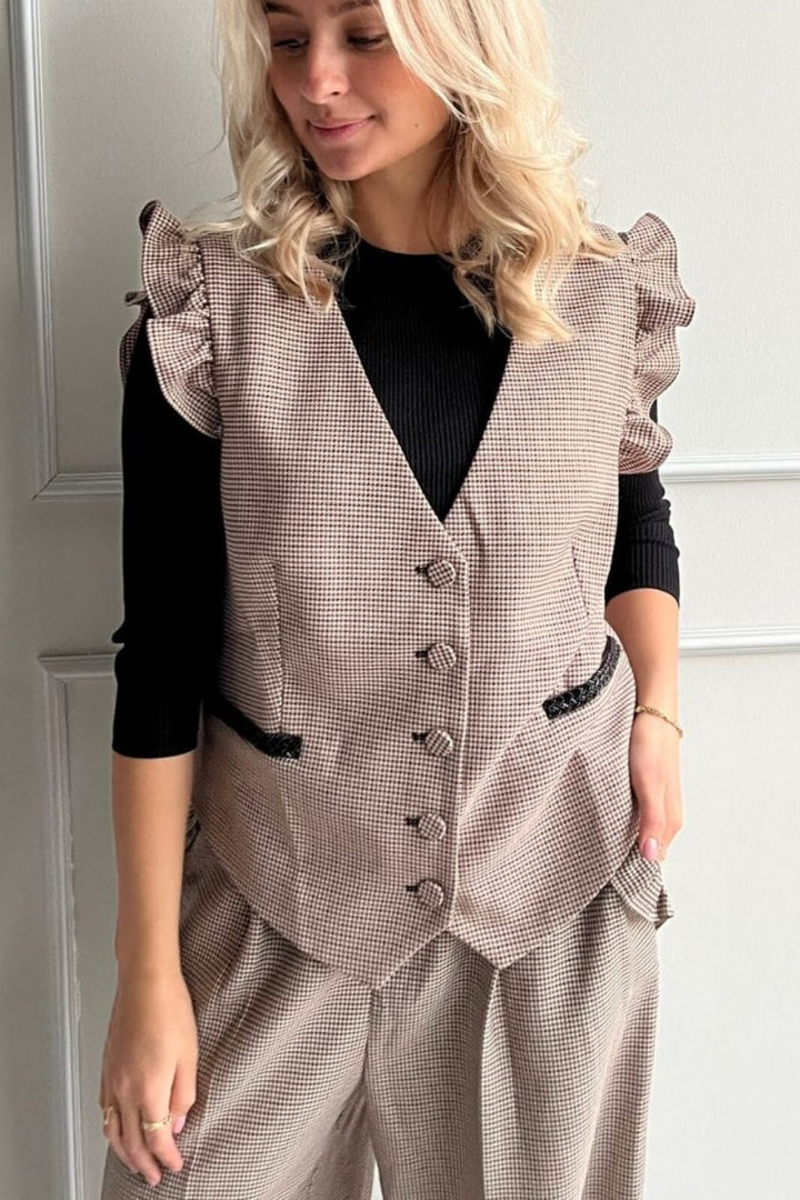 Stories From The Atelier By Copenhagen Shoes - As Magic CC8098 - 902 - Sand Check