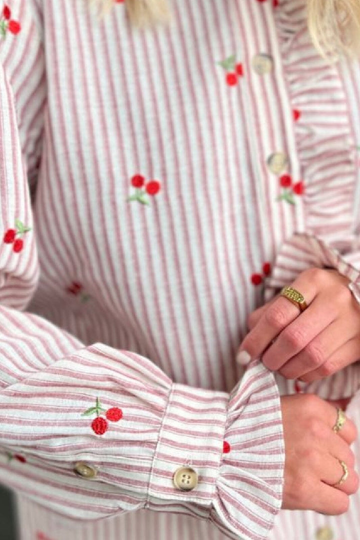 Stories From The Atelier By Copenhagen Shoes - Winter Garden CC8103 - 0011 - Off White/Red