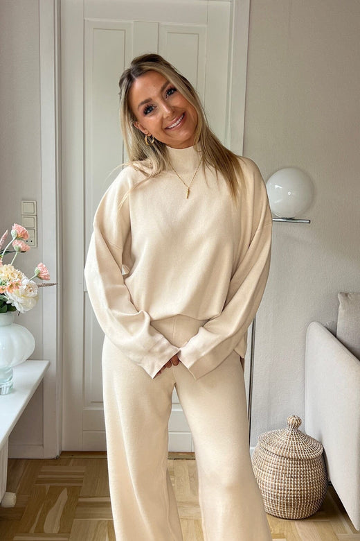 Valentin Studio - Comfy Knit Blouse 169311 - 122 - Creme Bluser 