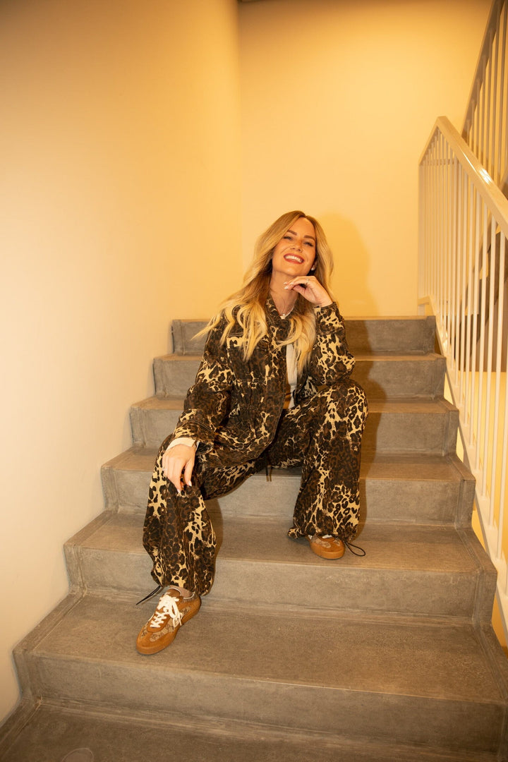 Valentin Studio - Loose Jacket CH165084C - Sand Leo 